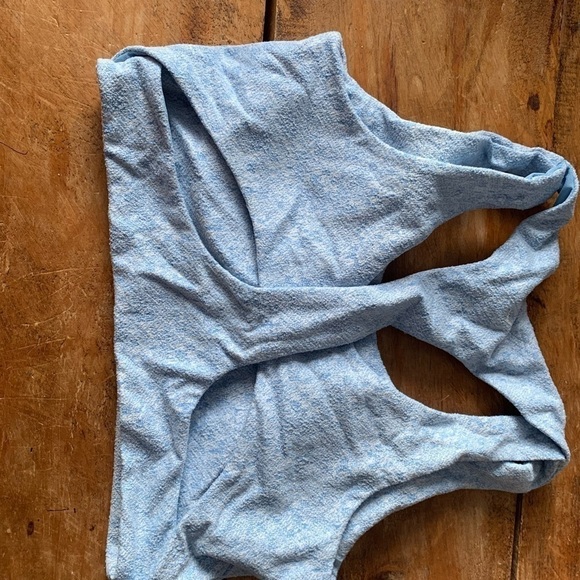 2/40$ Gymshark bleu bra size small - Picture 2 of 3